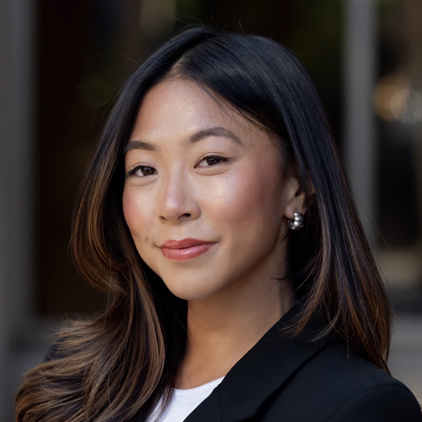 This is a professional head shot image of Yoshida Sarah.