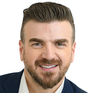 This is a professional head shot image of Landucci Patrick.