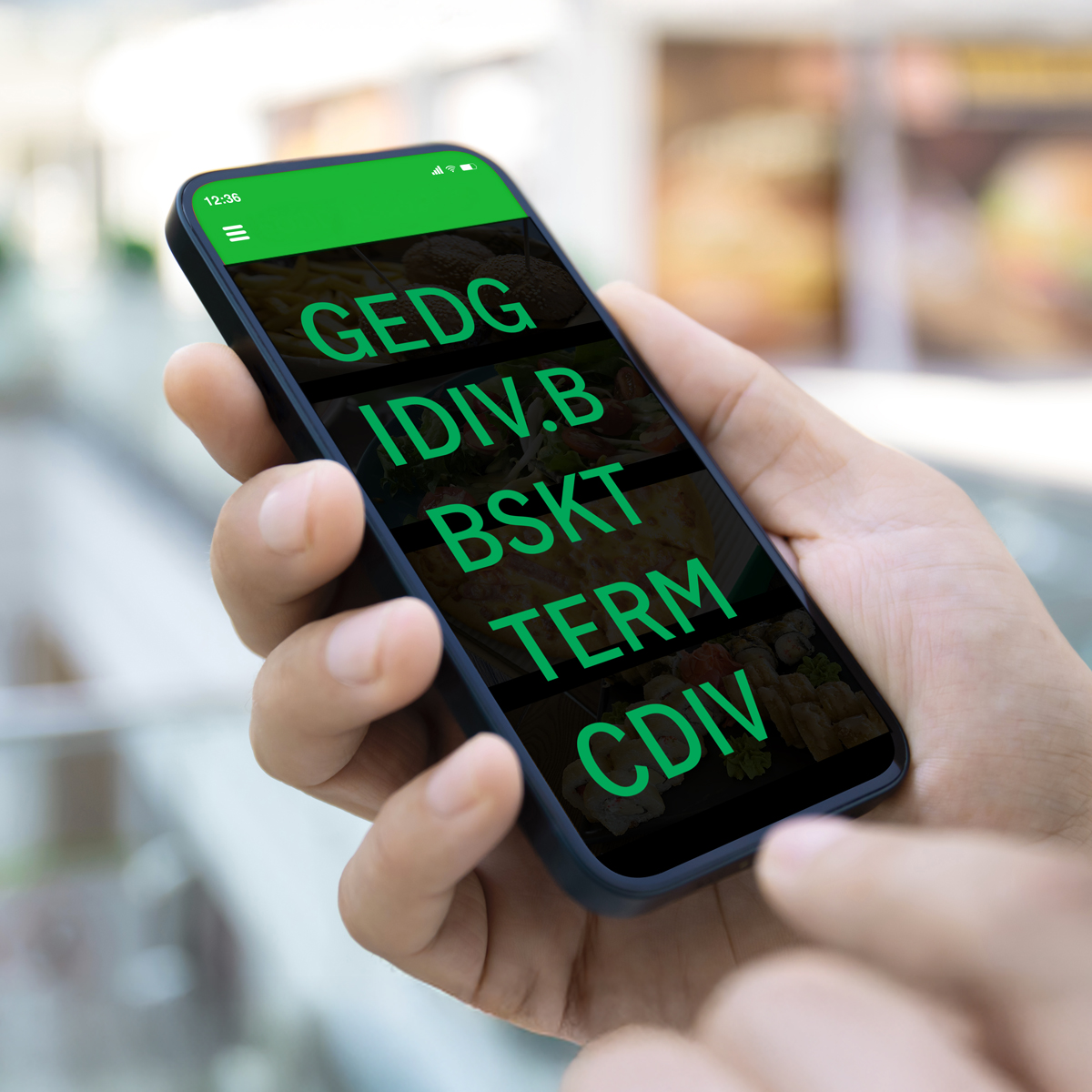 Un écran affichant les tickers ETF